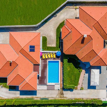 Geranium Holliday Villas Obrochishte Exterior photo