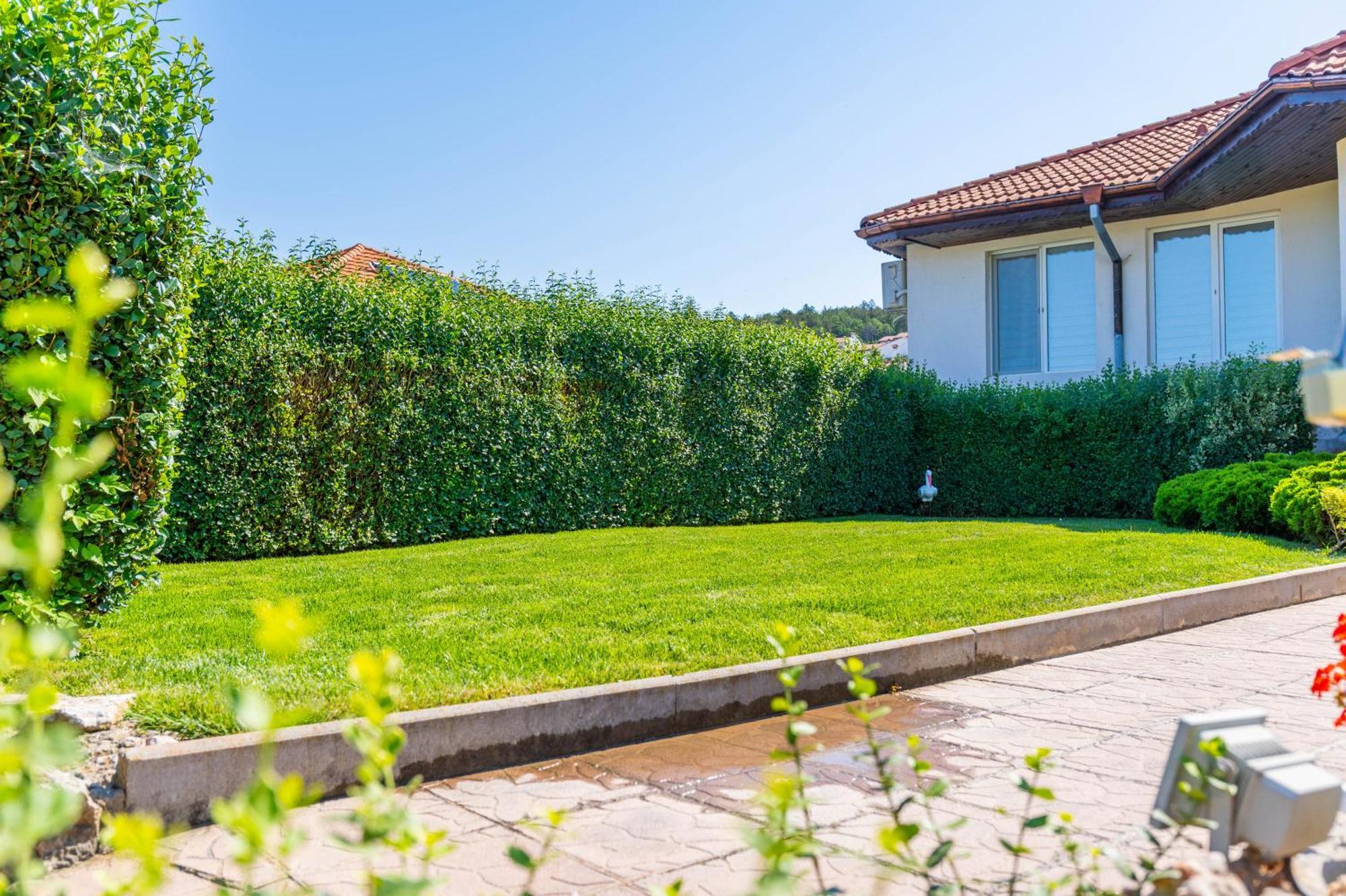 Geranium Holliday Villas Obrochishte Exterior photo